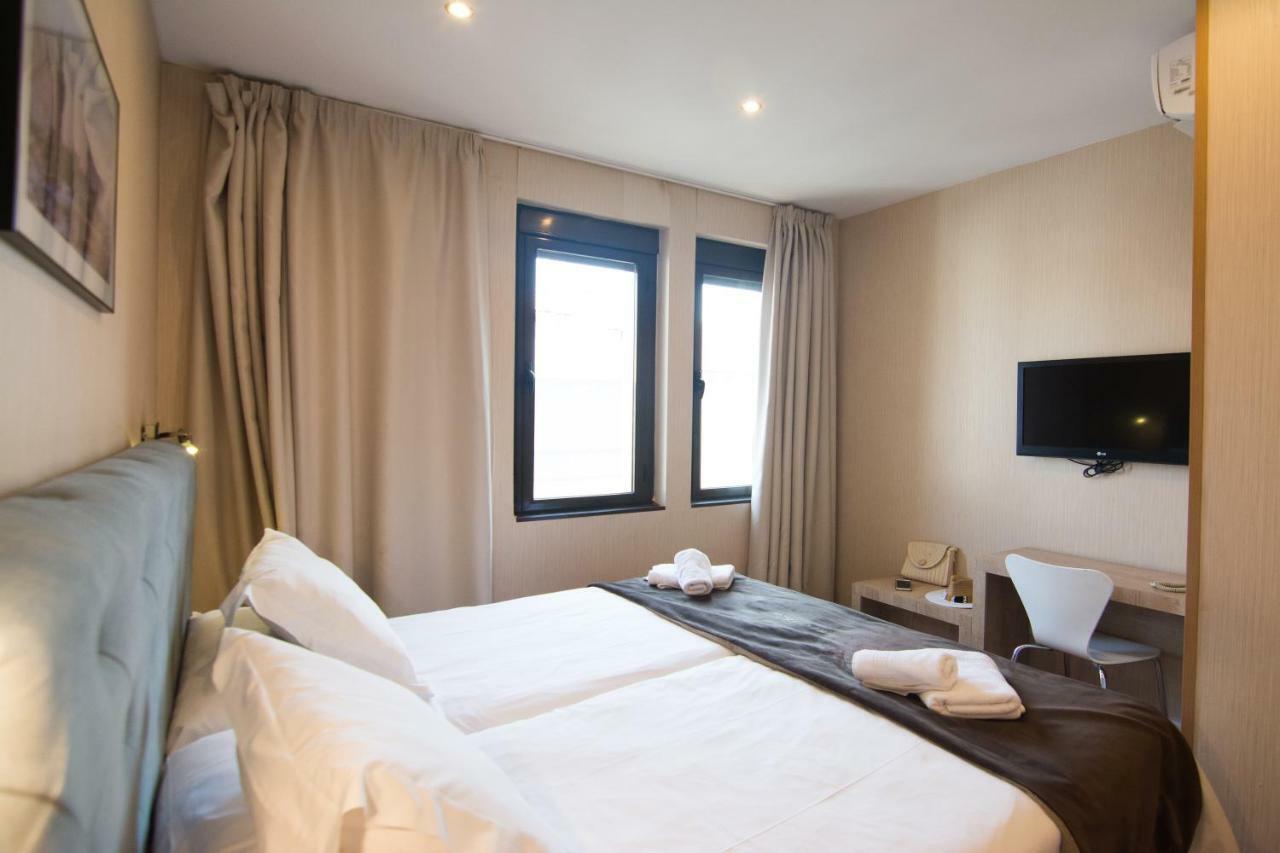 Hotel Plaza Sevilla Rom bilde